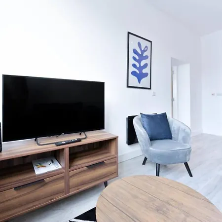 Pass The Keys Flat 1 - Spacious Modern 1 Bedroom Flat * バーミンガム